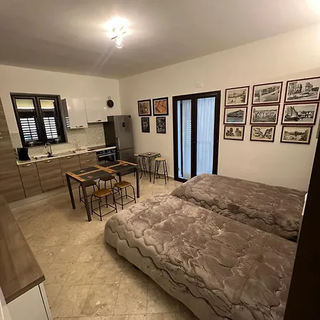 Le Di Romeo Vucciria Hébergement de vacances